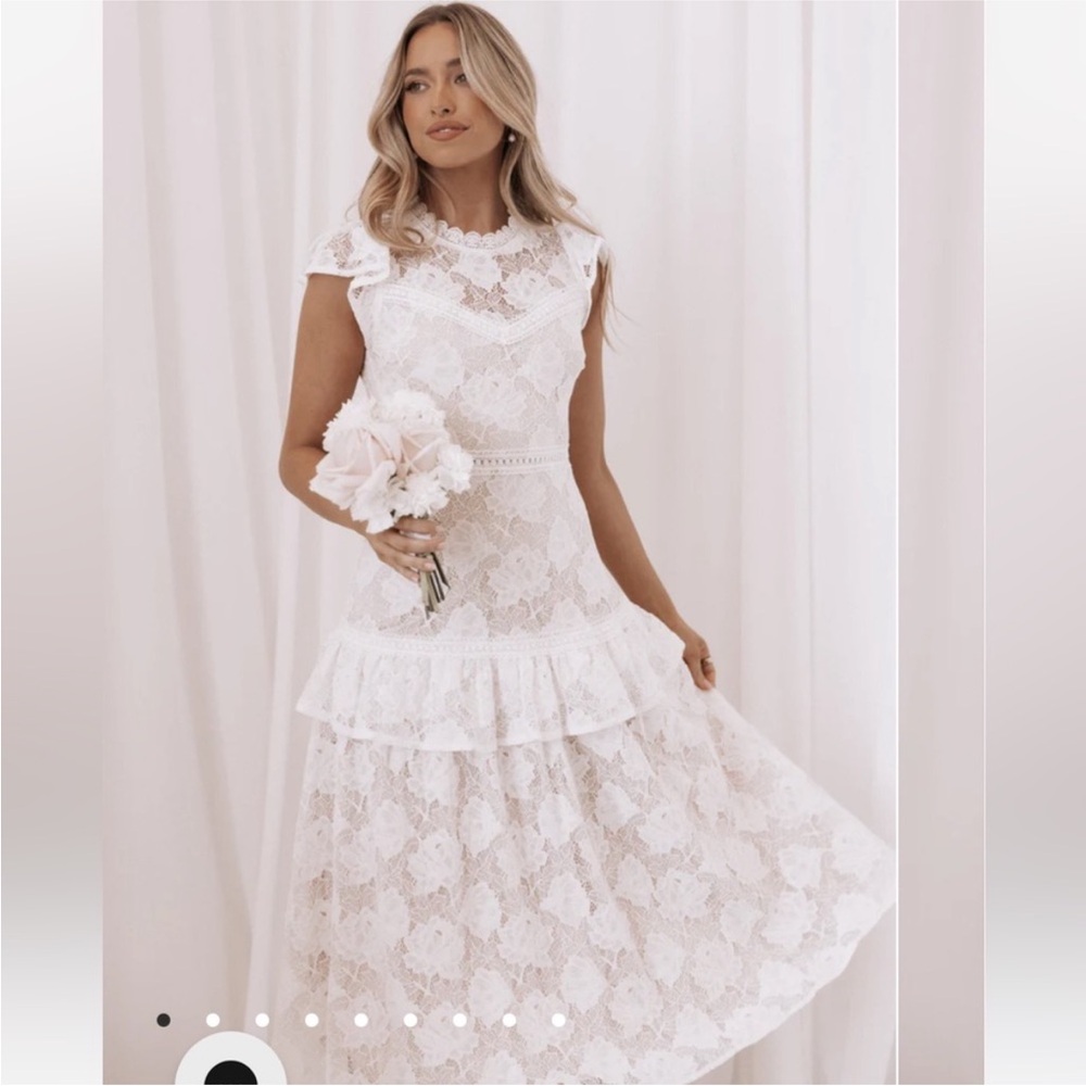 Petal & Pup Carol Maxi Dress NWT